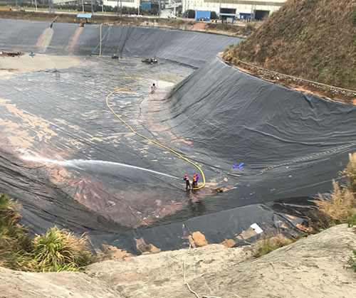 临淄废水池清理